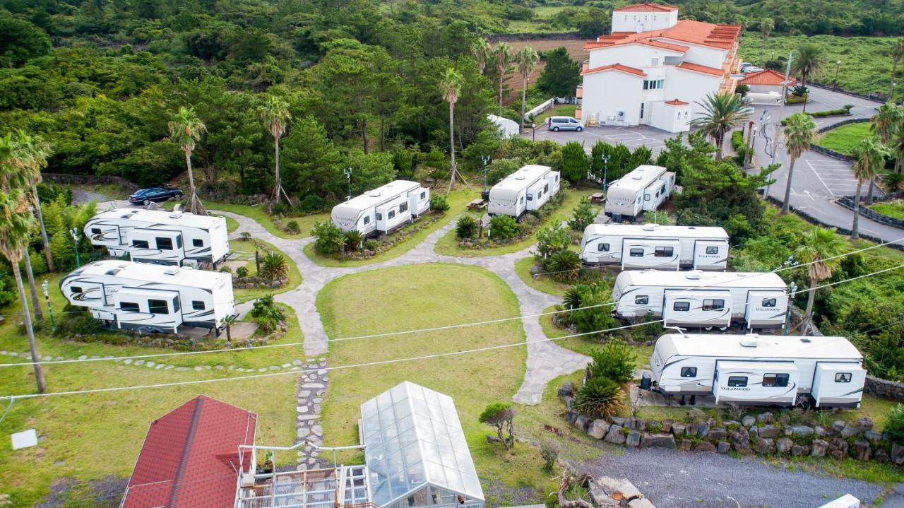 Mei The Caravan Чеджудо Экстерьер фото